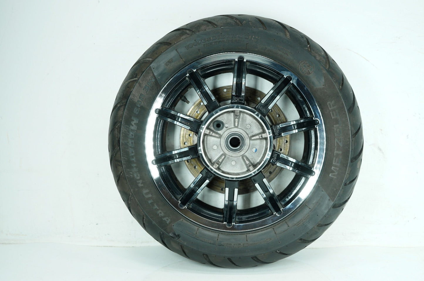 2008 - 2016 Harley-Davidson Touring Electra Glide Ultra Rear Wheel Rim Tire 40900213