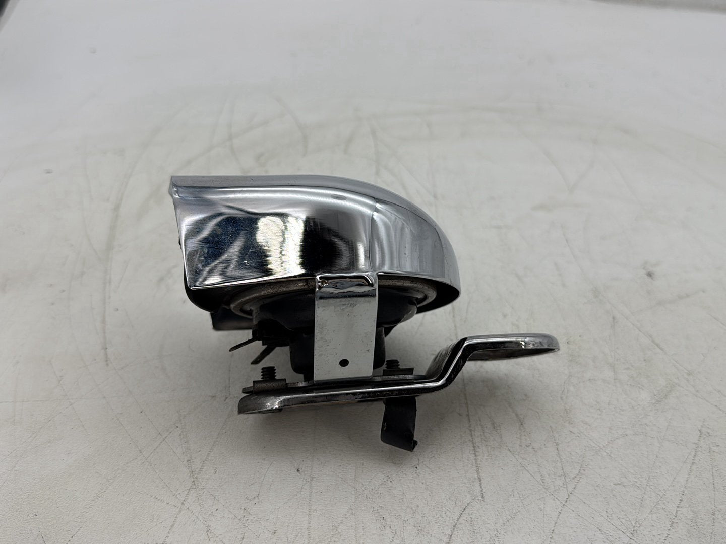1997 Harley Softail FLSTC Heritage Classic OEM Horn Signal Klaxon Chrome Cover