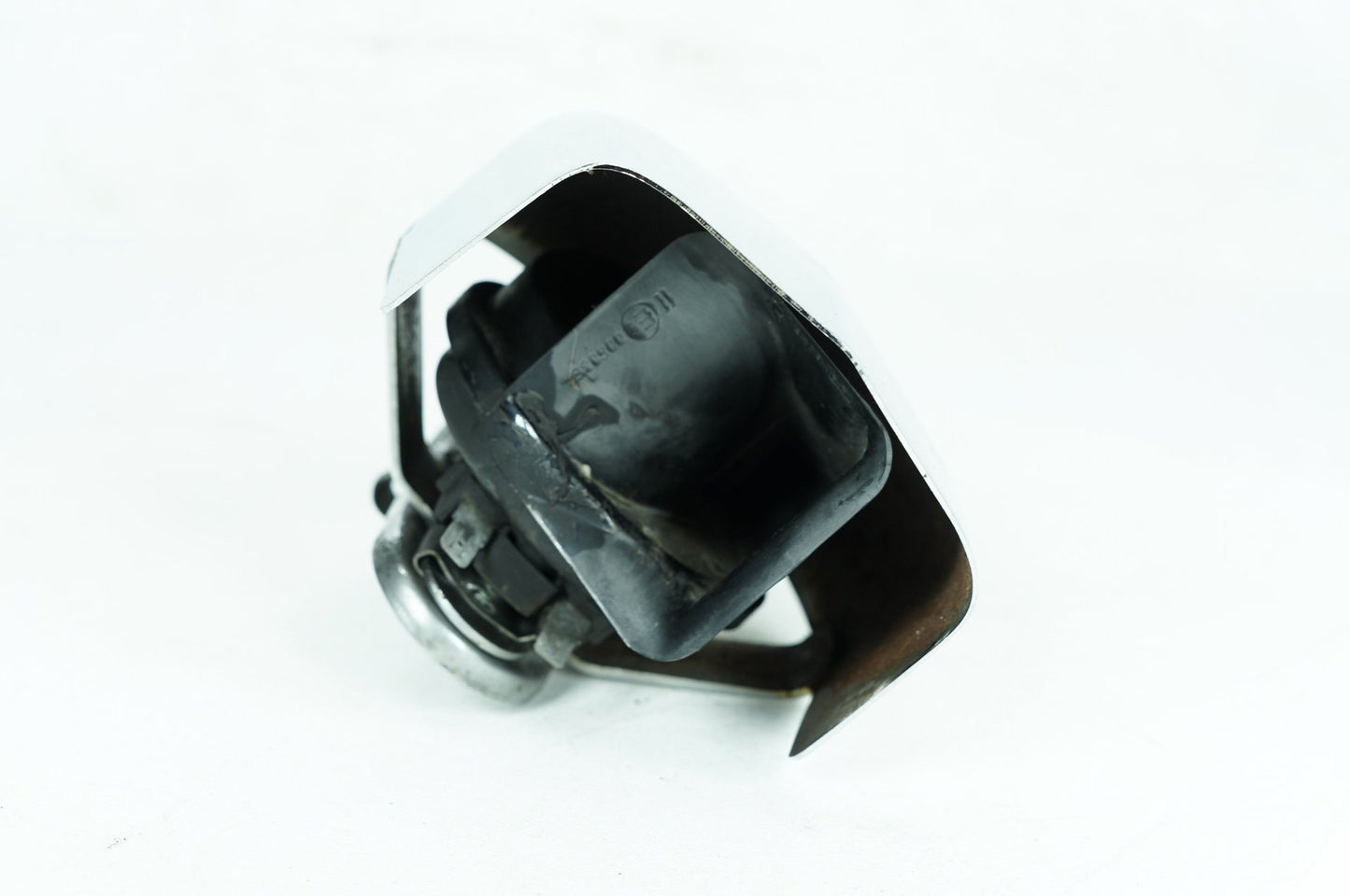 2007 - 2016 Harley-Davidson Dyna Super Glide Custom Horn Signal Klaxon Chrome Cover 69012-93A