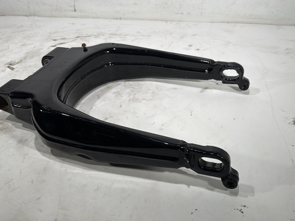 2011 Harley Street Glide Touring FLHX OEM Rear Fork Swingarm Swing Arm