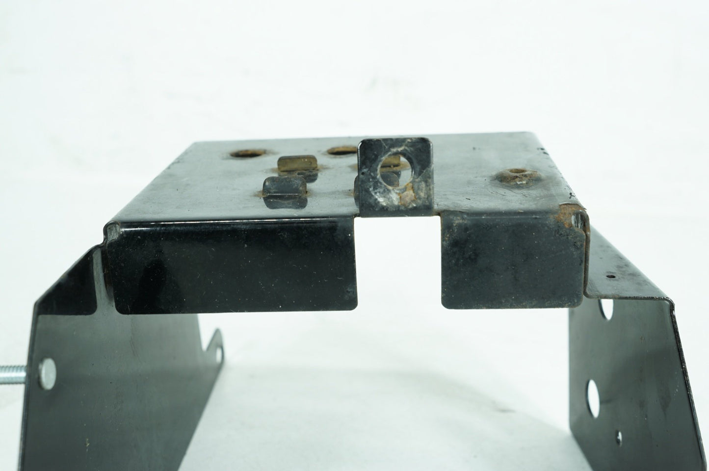 2007 - 2011 Harley-Davidson Touring Road King Classic Battery Tray Bracket Holder Carrier 66281-02A