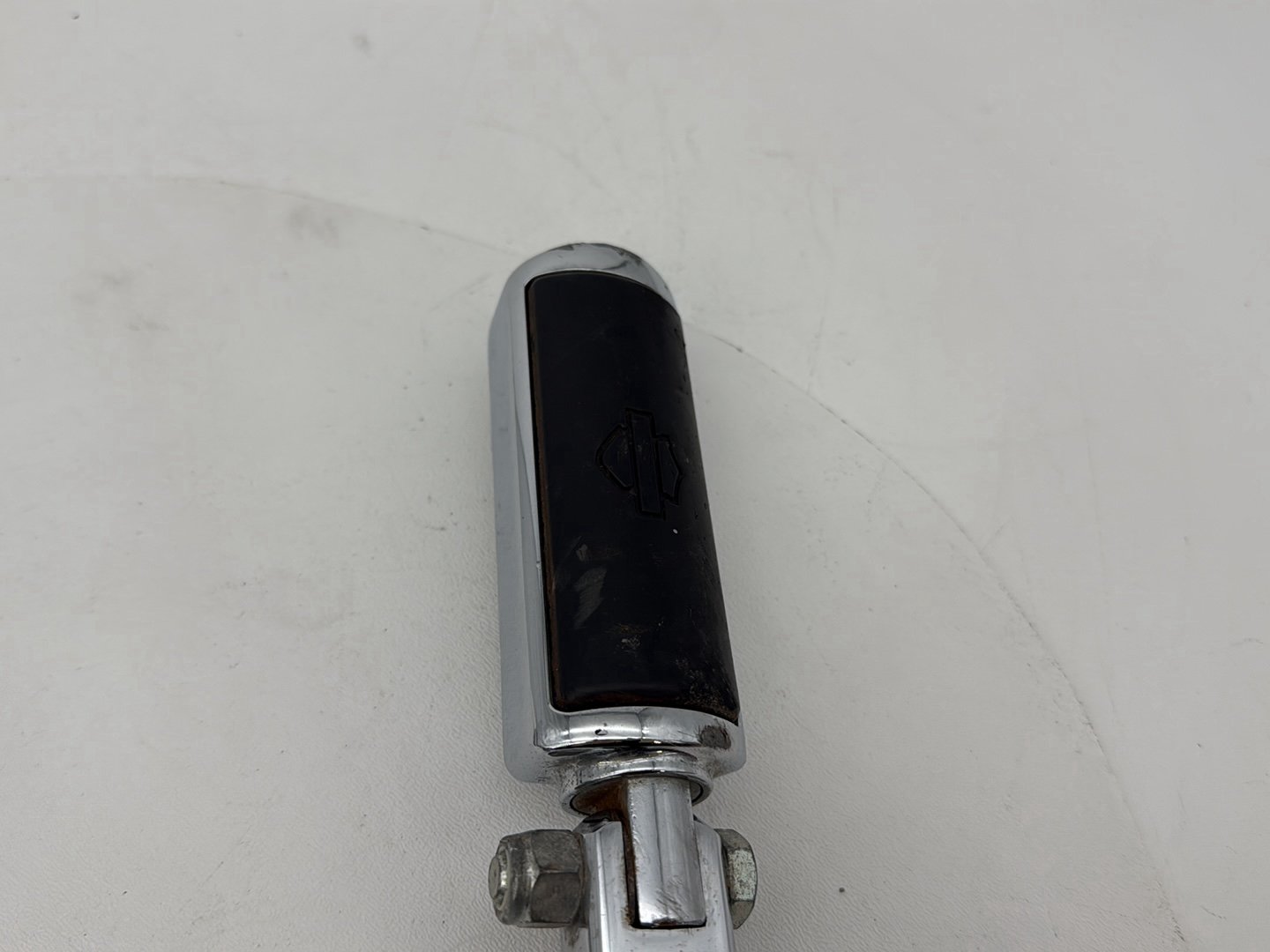 1999 - 2006 Harley-Davidson Dyna Low Rider Left & Right Driver Step Foot Rest Pegs 49354-01