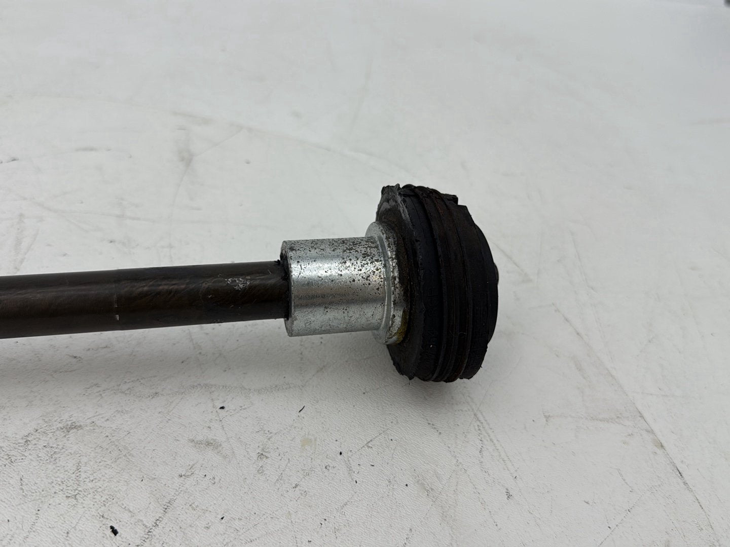 2007 - 2012 Harley-Davidson Touring Electra Glide Ultra Rear Fork Swingarm Pivot Bolt Shaft 	47505-02