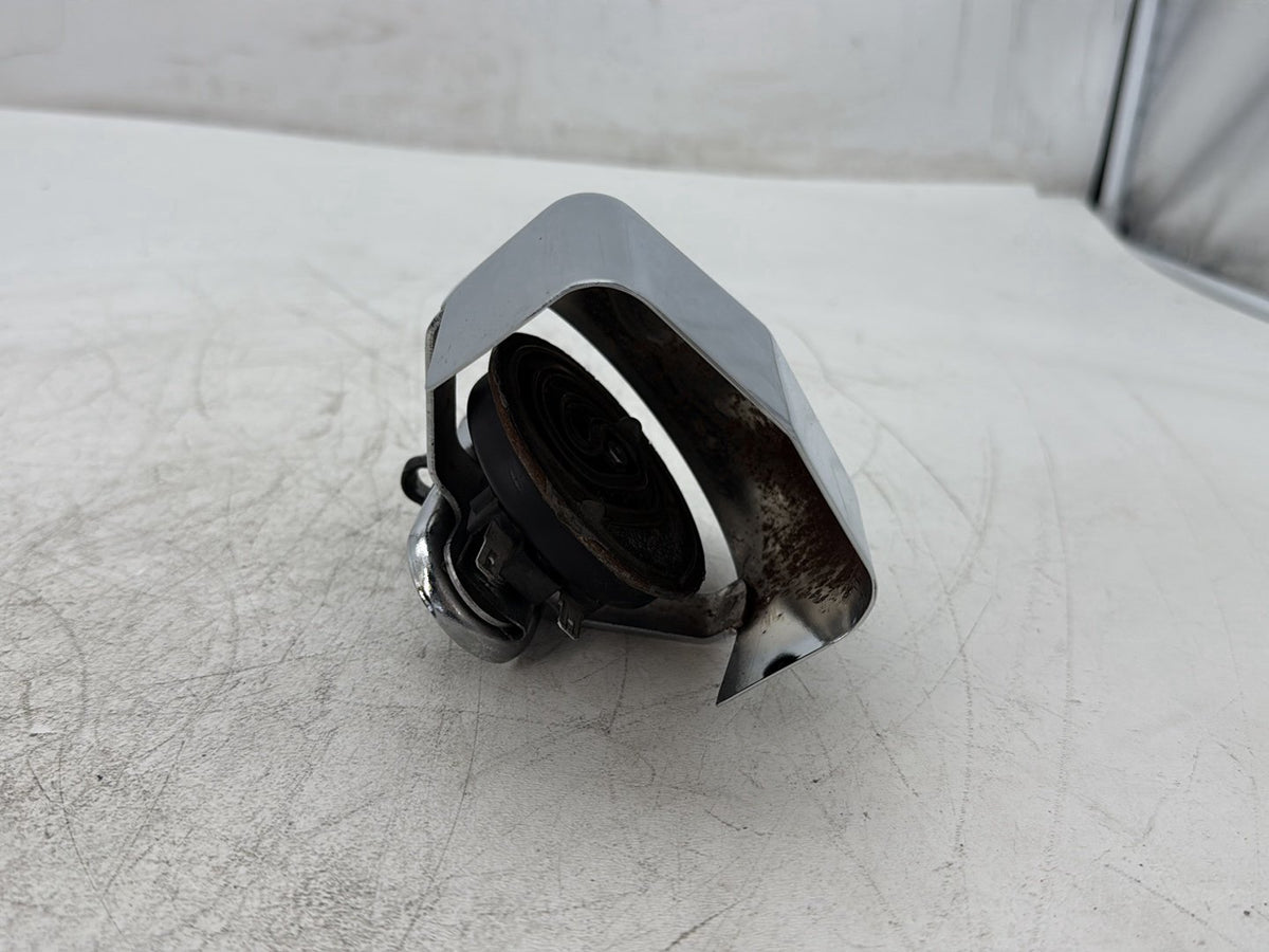 2013 Harley Electra Glide Touring Ultra OEM Horn Signal Klaxon Chrome Cover