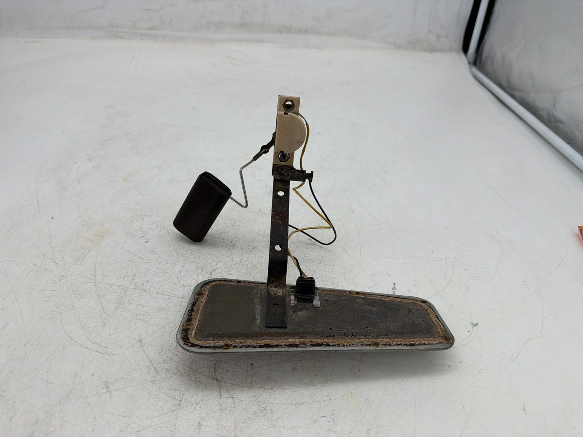 2001 Harley Softail Deuce FXSTD OEM Fuel Pump Gas Gasoline Petrol Sending CARB