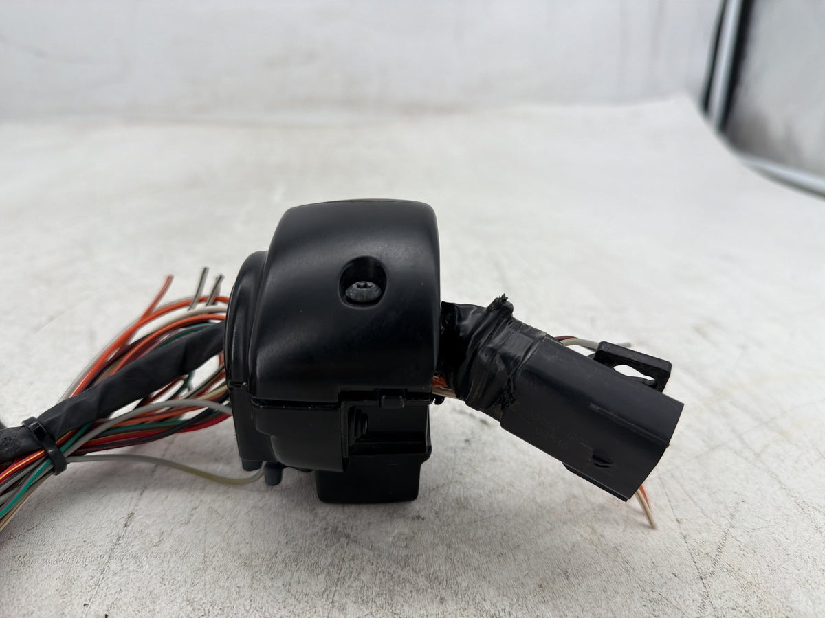 10 Harley Road King Touring Police OEM Right Engine Start Kill Switches Controls