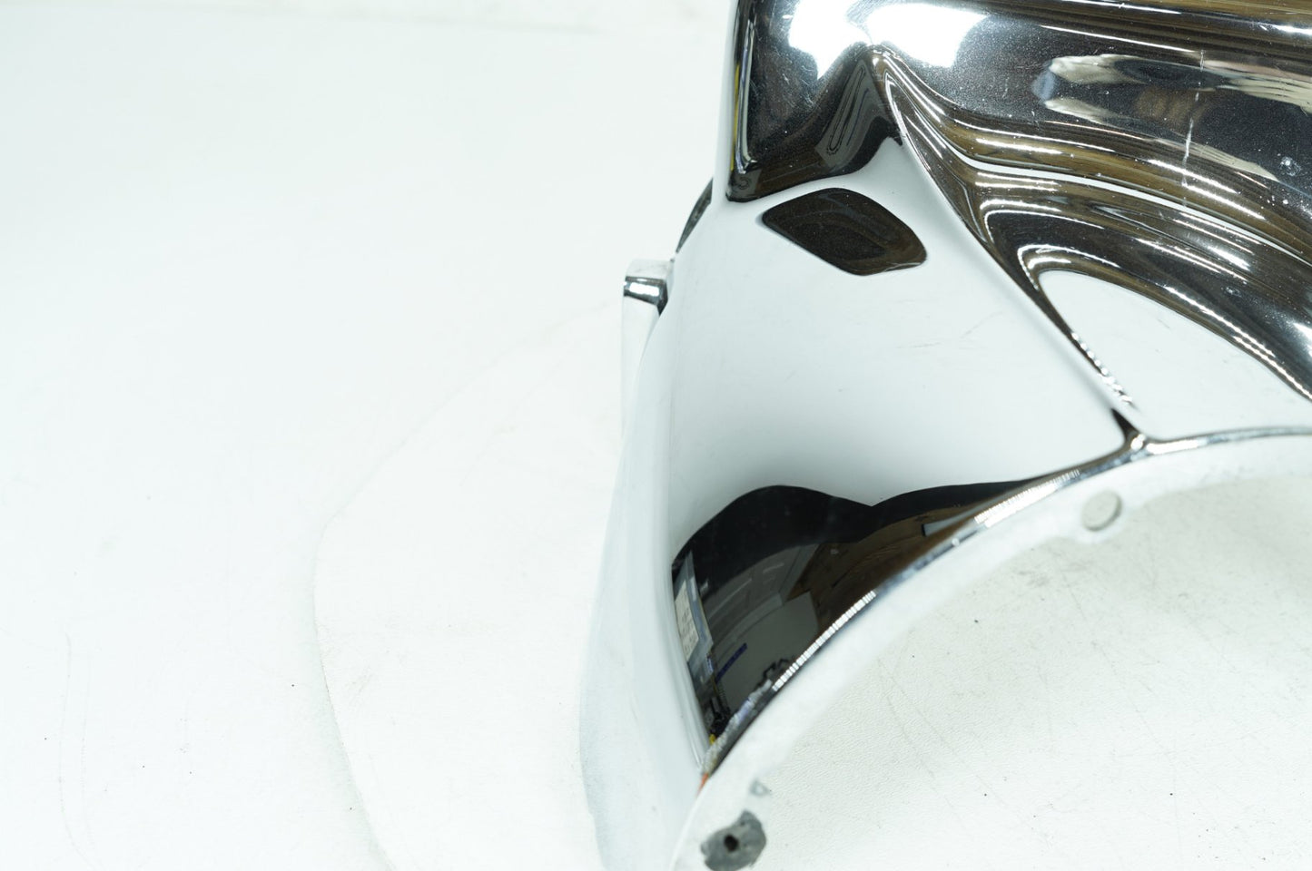 1999 - 2006 Harley-Davidson Touring Road King Classic Left Headlamp 1 Nacelle Cover Cowl  	67682-94