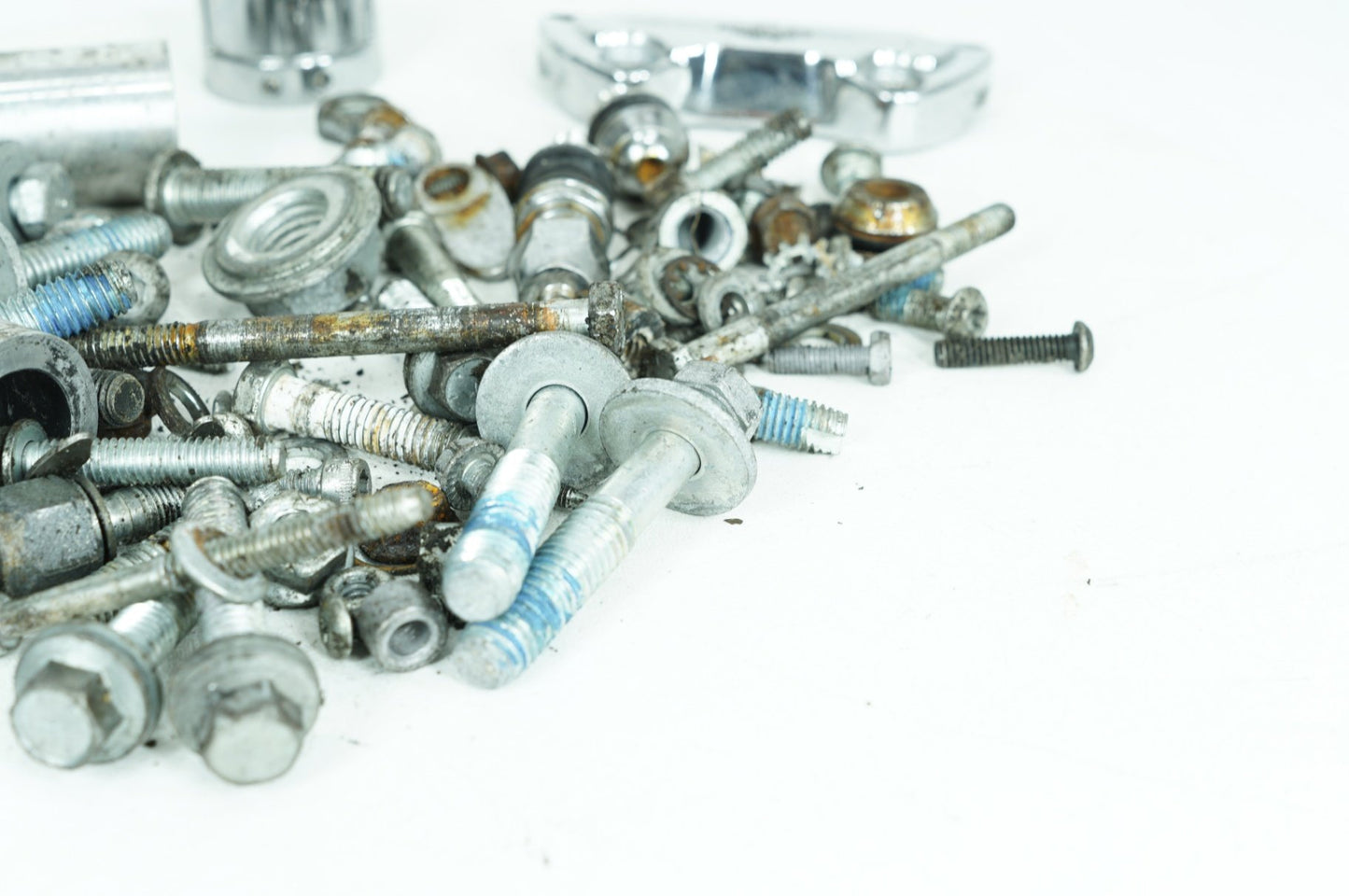 2007 - 2016 Harley-Davidson Dyna Super Glide Custom Hardware Bolts Nuts & Brackets