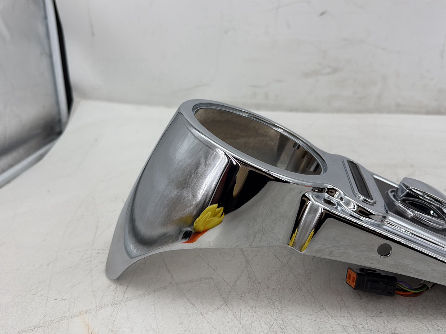 2010 Harley Dyna Fat Bob FXDF OEM Fuel Gas Tank Dash Console NOKey