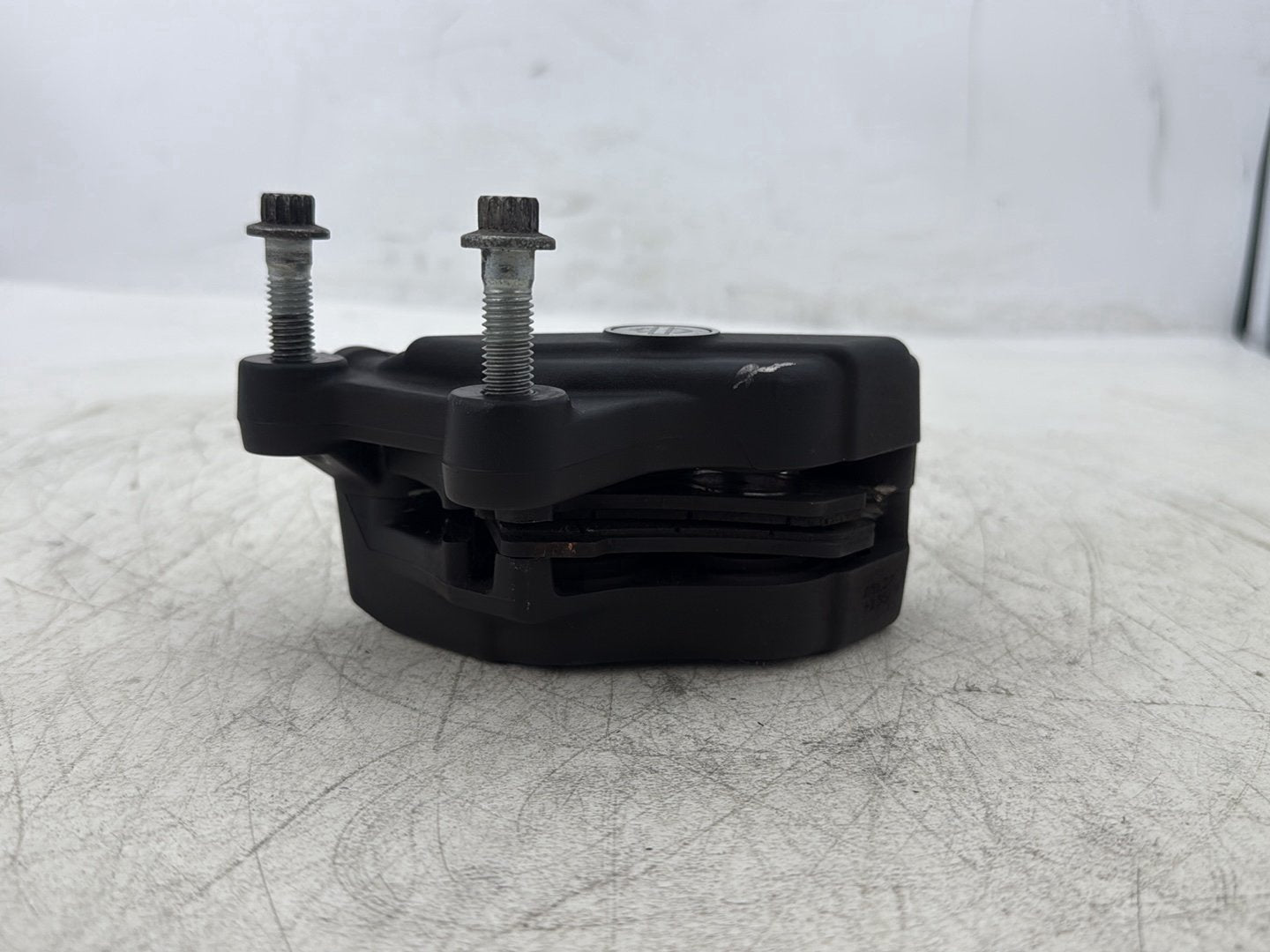 2016 Harley Road King Touring FLHR OEM Front Left 1 Brake Caliper