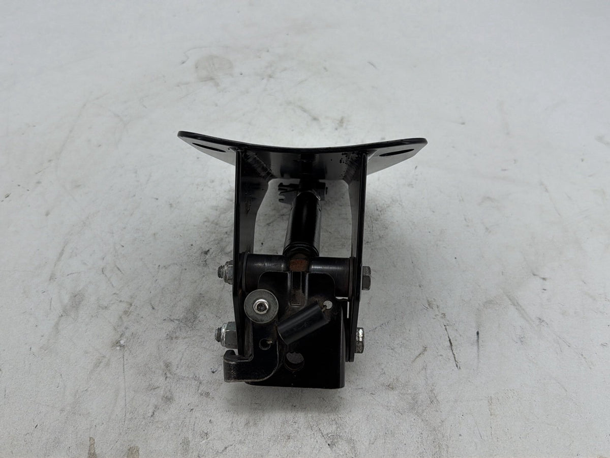 2012 Harley Electra Touring Ultra Adjustable Rider Backrest Lift Mount 52482-01A