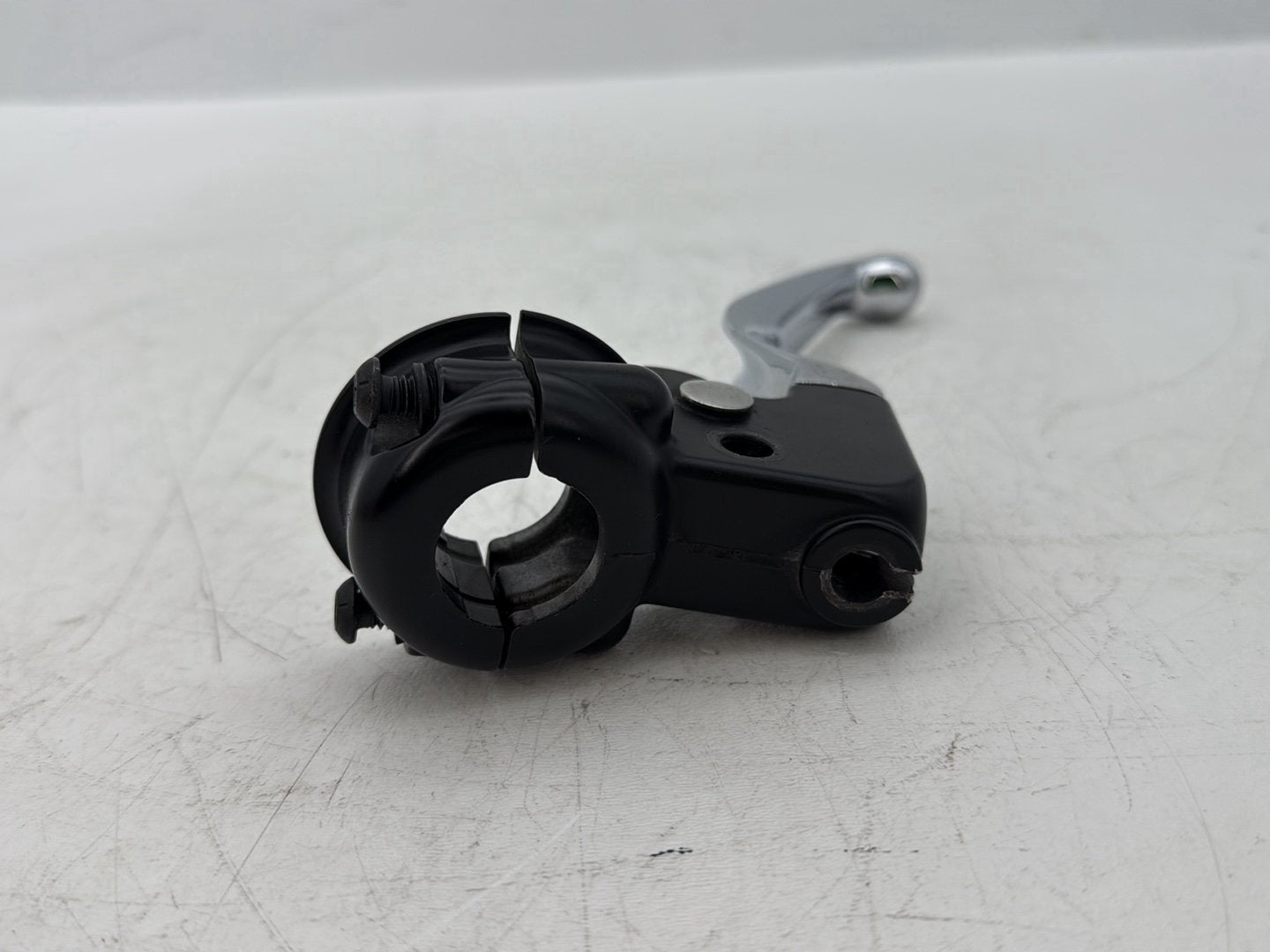 2005 Harley Touring FLHRCI Road King Classic OEM Front Left Hand Clutch Control Lever