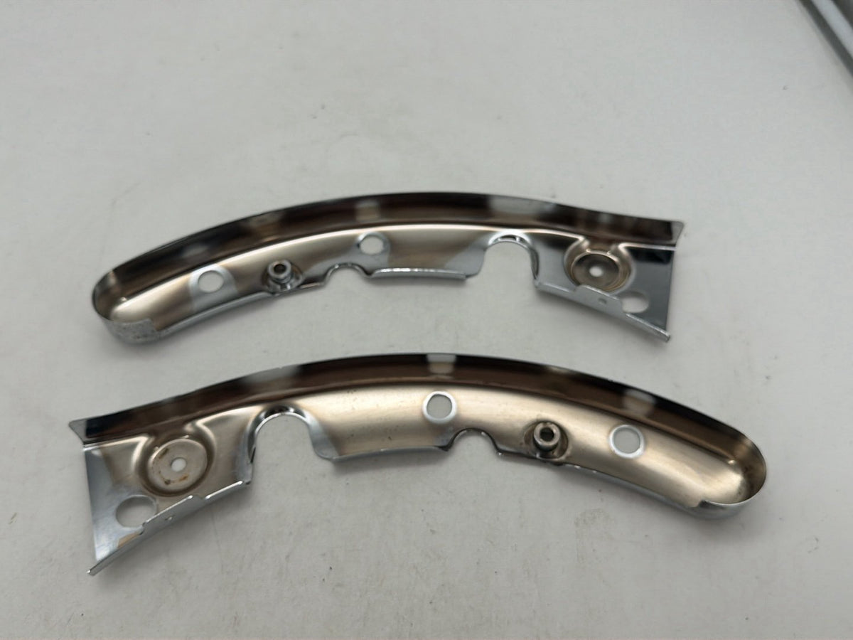 2010 Harley Street Glide Touring FLHX OEM Rear Left Right Fender Struts Bracket