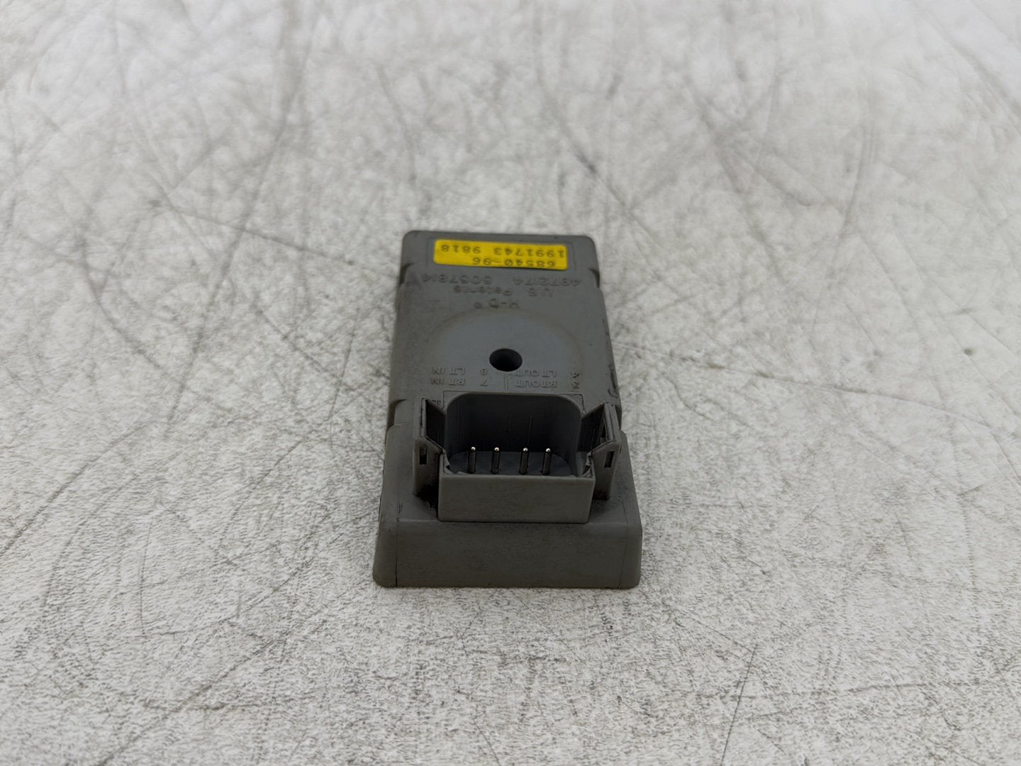 1998 Harley Touring FLHTCUI Electra Glide Ultra OEM Turn Signal Module Canceller TSM