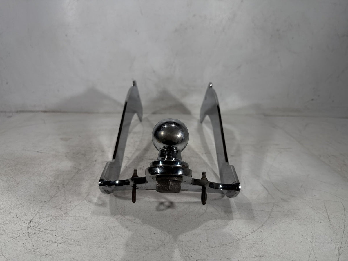 01 Harley Heritage Softail Classic OEM Rear Trailer Hitch Bar Tube Mount Towing