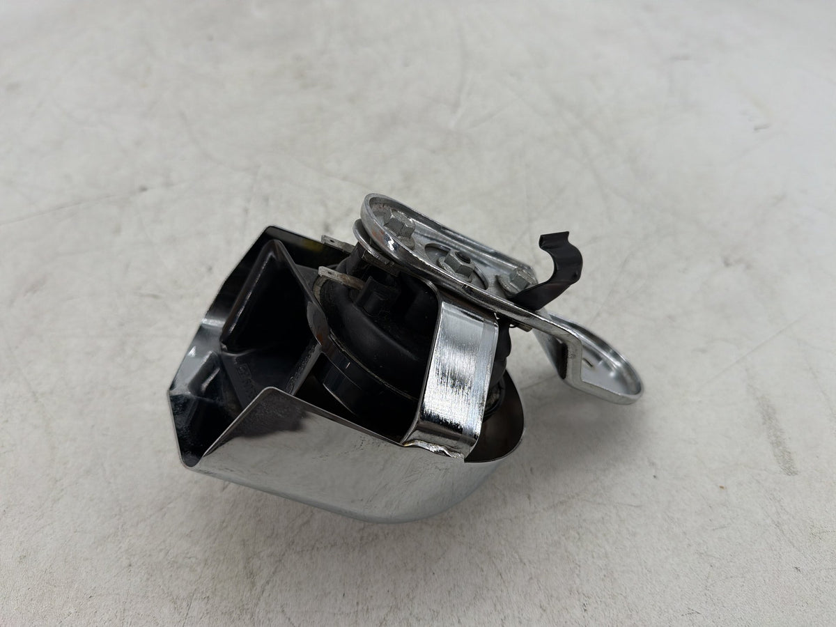 2015 Harley Electra Glide Touring Ultra OEM Horn Signal Klaxon Chrome Cover