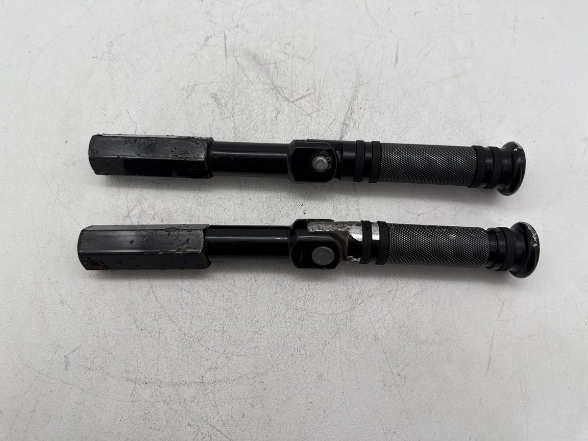 2008 Harley Softail Custom FXSTC OEM Passenger Left & Right Foot Pegs