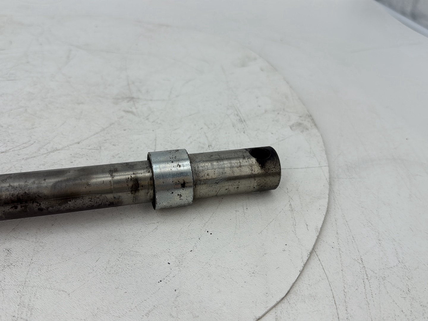 1999 - 2006 Harley-Davidson Touring Electra Glide Front Wheel Axle Bolt Shaft 43364-00