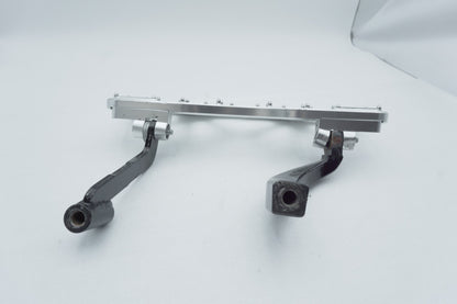 1999 - 2006 Harley-Davidson Touring Electra Glide Right Driver 1 Floorboard Foot Rest Aftermarket MX Style Wide Billet