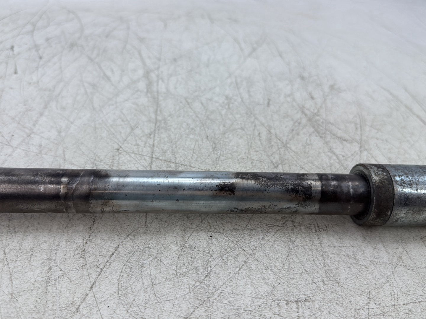 2007 Harley Dyna Street Bob FXDBI OEM Rear Wheel Axle Bolt Shaft