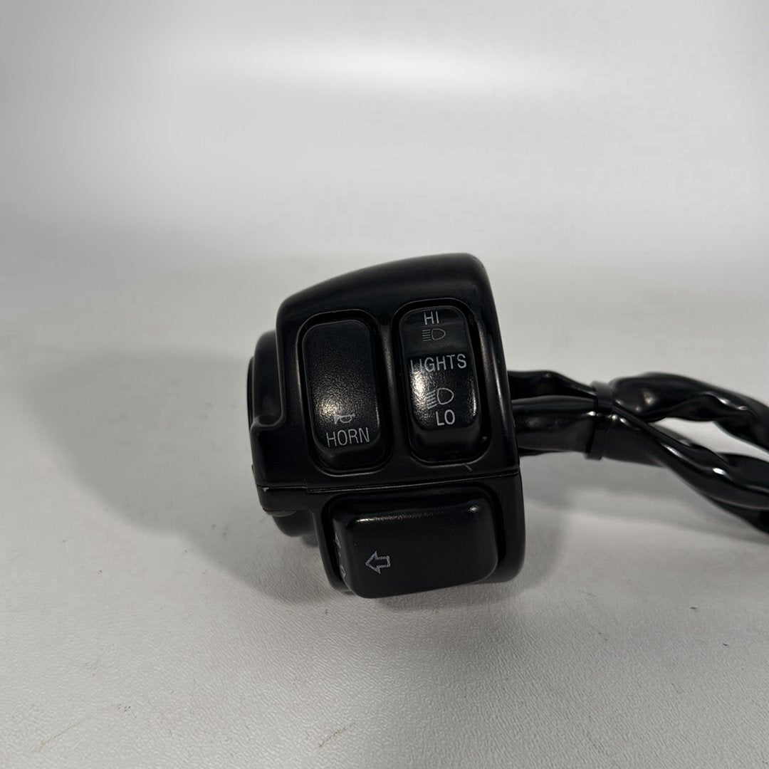 1991 - 2003 Harley-Davidson Sportster Custom Left Turn Signal Headlight Switches Controls 	71685-06A