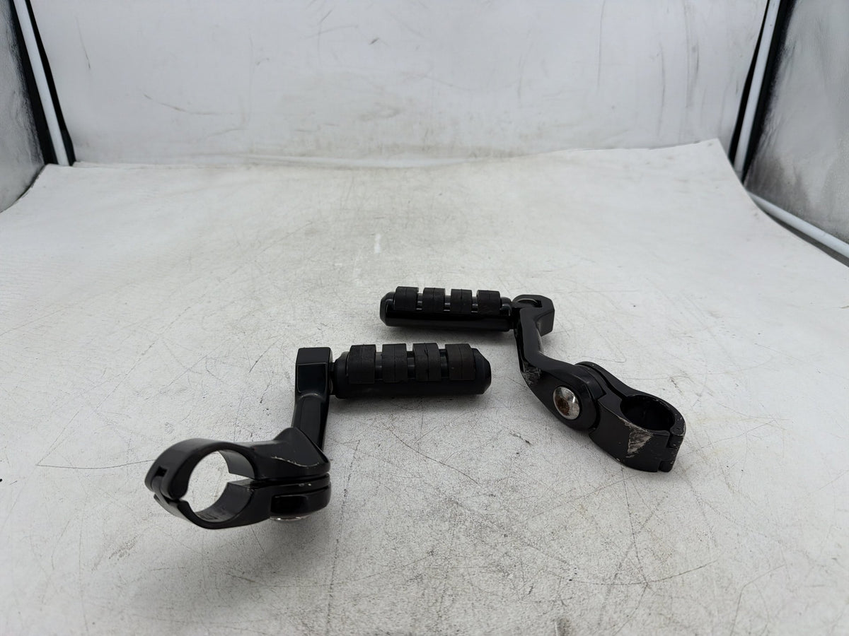 2010 Harley Road King Touring Police OEM Front Right Left Highway Foot Pegs