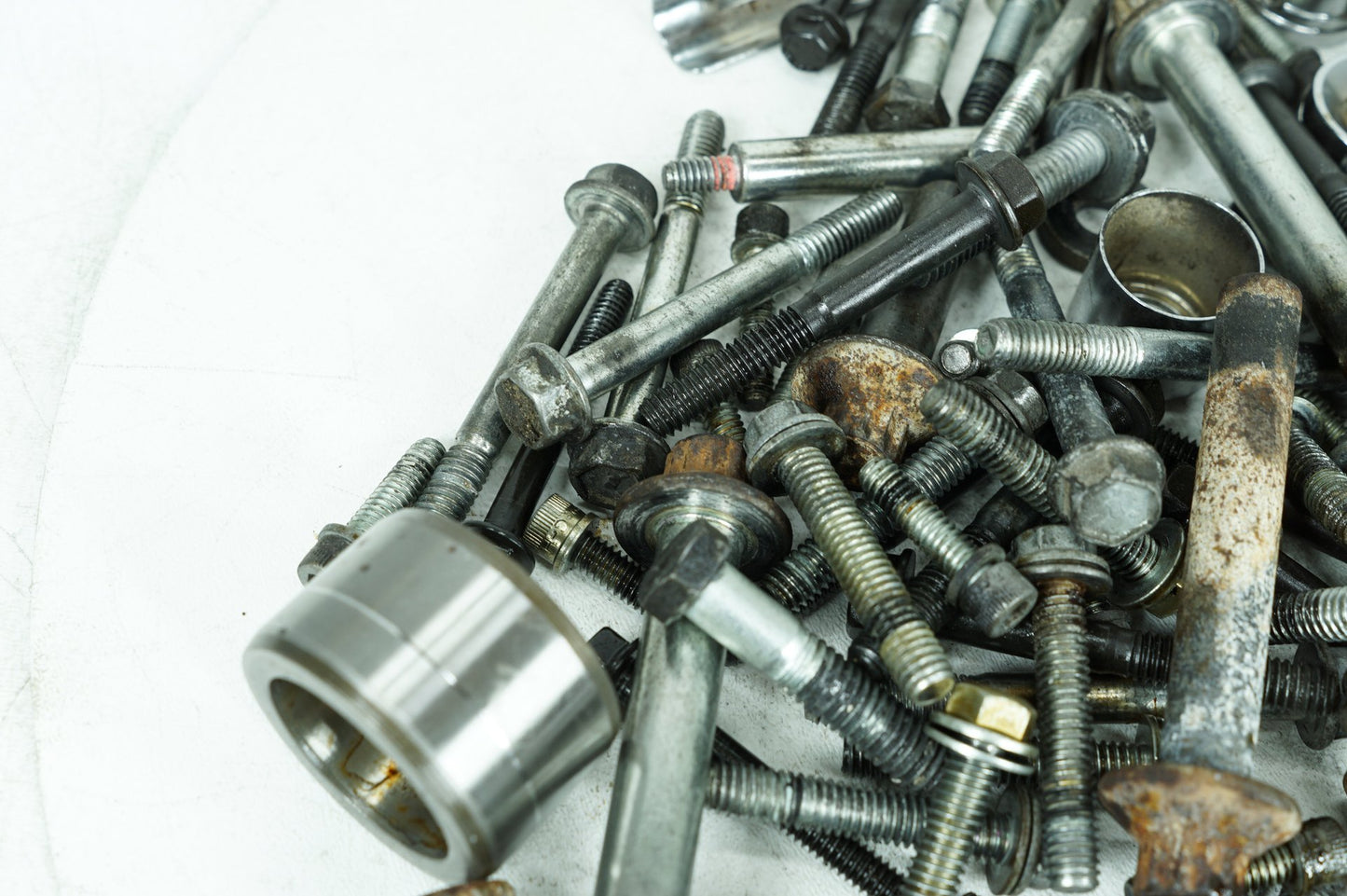 1999 - 2006 Harley-Davidson Touring Road King Classic Twin Cam Engine Hardware Bolt Pushrods  	17922-99