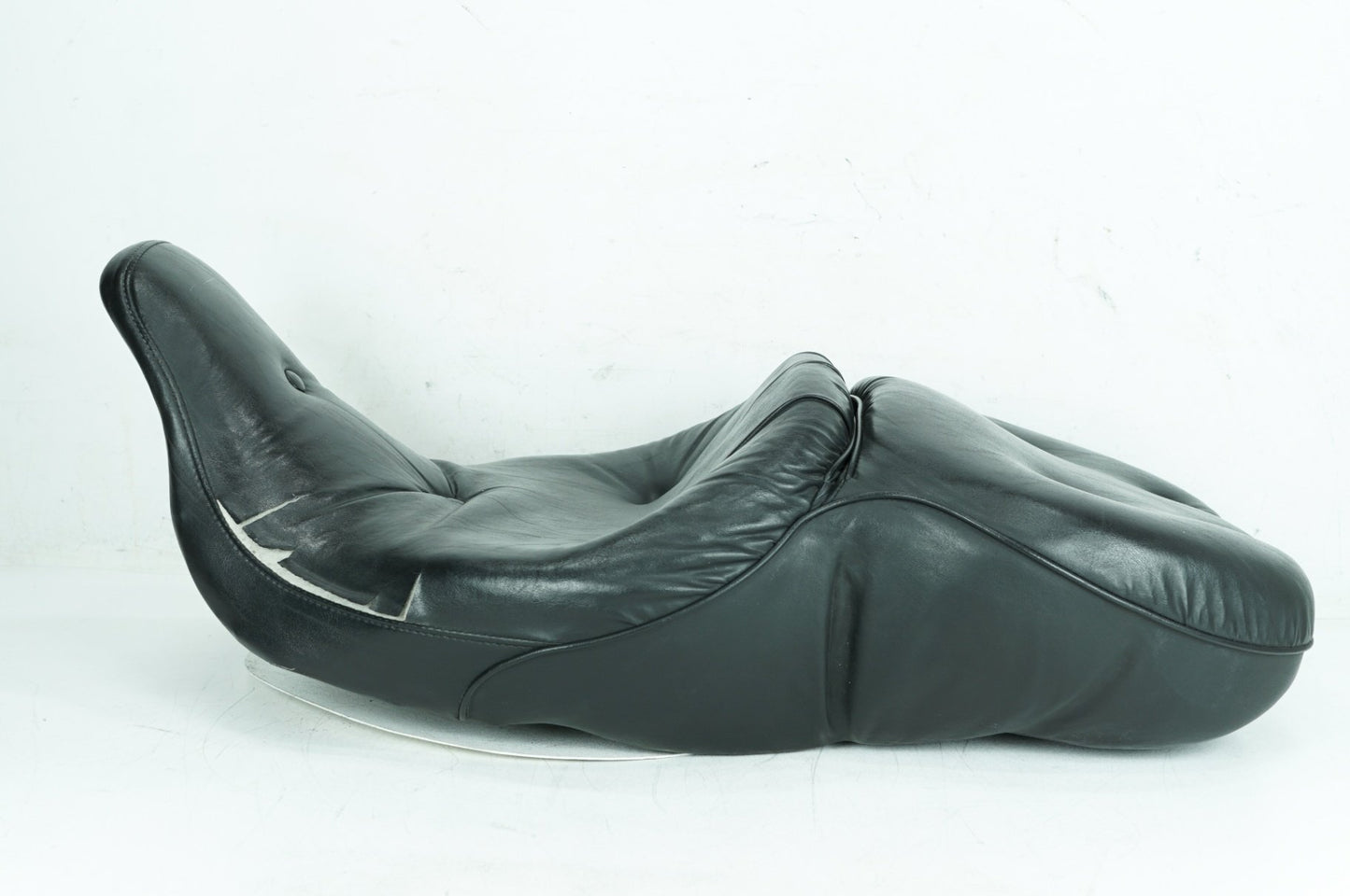 1999 - 2006 Harley-Davidson Touring Electra Glide Classic Passenger Rider Driver Seat Saddle 51704-05