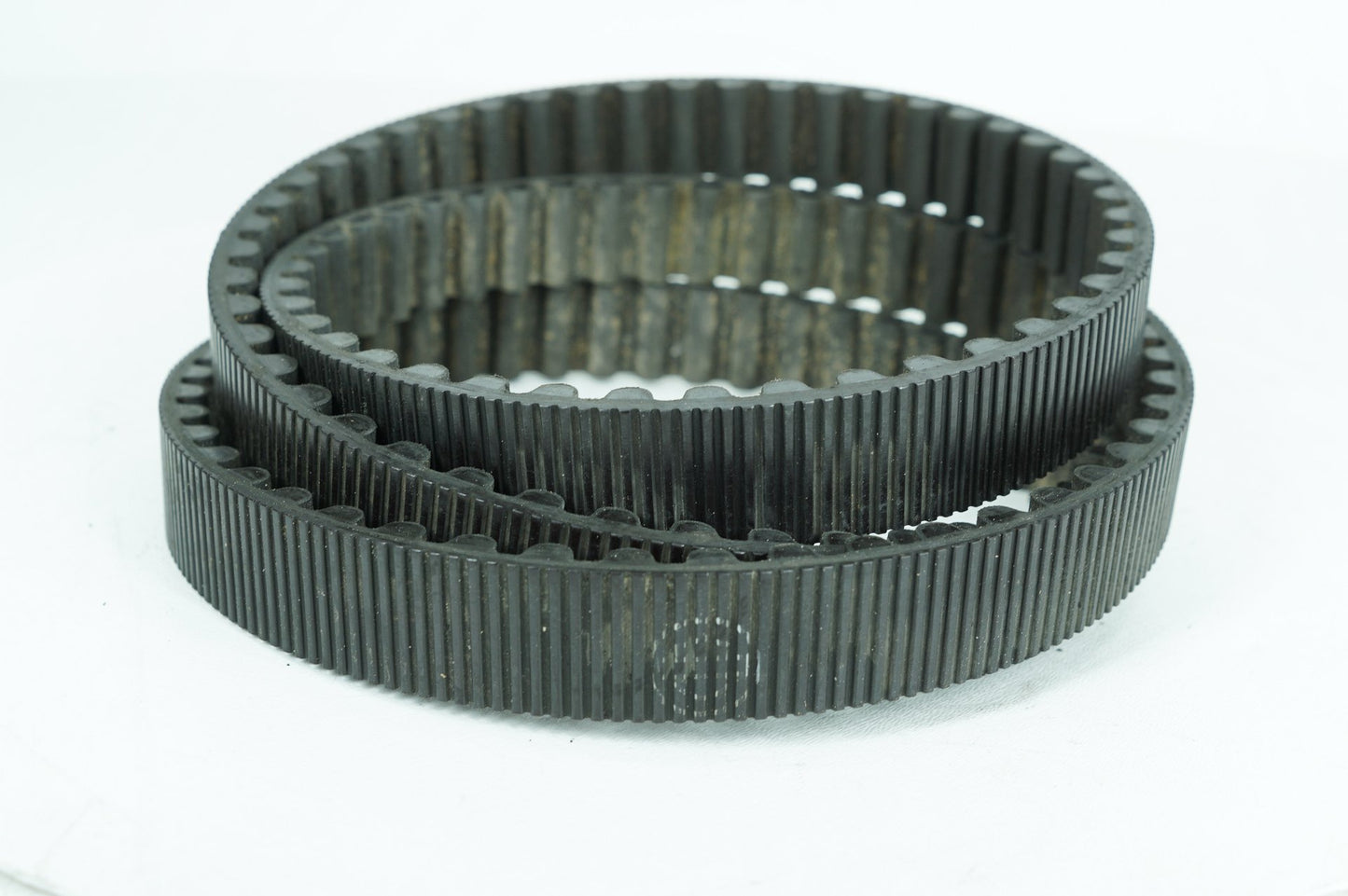 1999 - 2006 Harley-Davidson Softail Fat Boy Rear Drive Belt  	40307-00B
