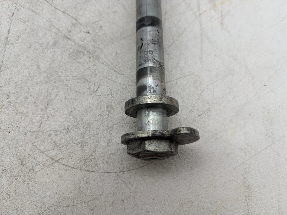 2009 Harley Electra Glide Touring CVO Screamin Eagle Rear Wheel Axle Bolt Shaft