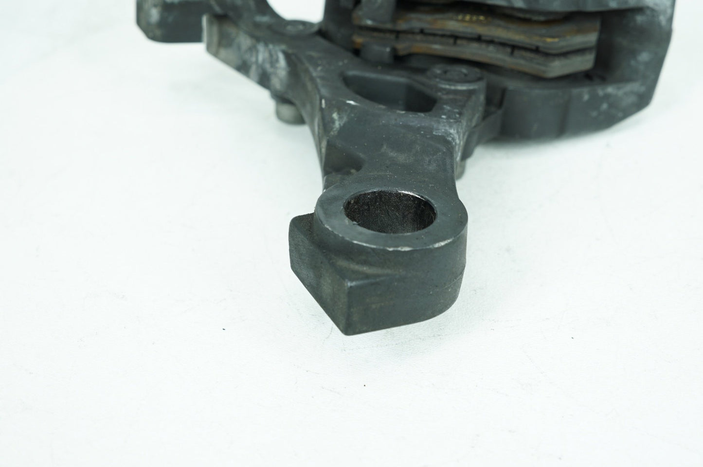 2011 - 2016 Harley-Davidson Touring Road King Classic Rear Back Brake Caliper w/ Bracket 44080-08B