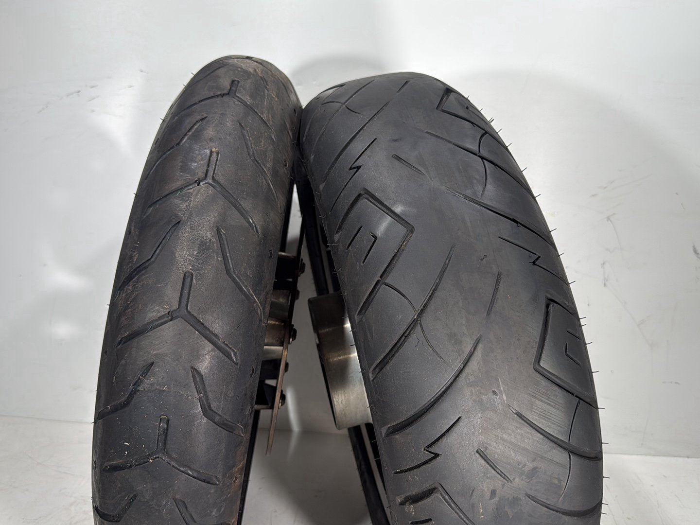 2015 Harley Road Glide Touring FLTRXS OEM Front & Rear Wheel Rim Tire