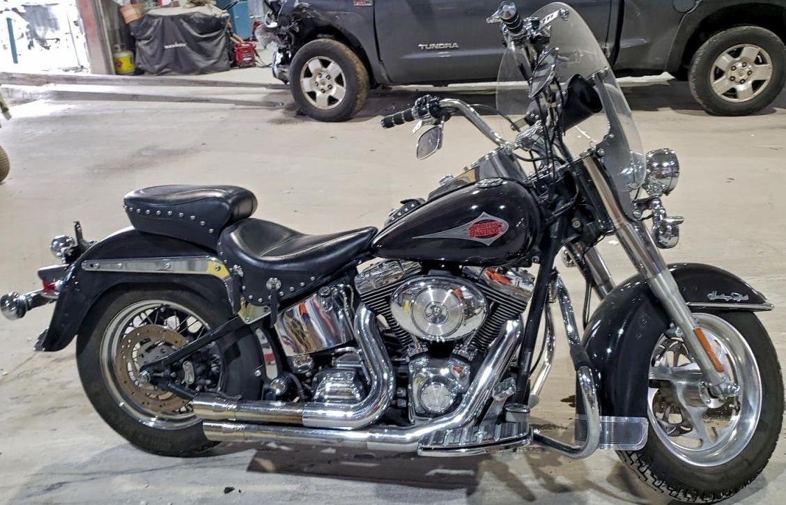 1999-2006 Harley-Davidson Softail Heritage Classic FLSTC