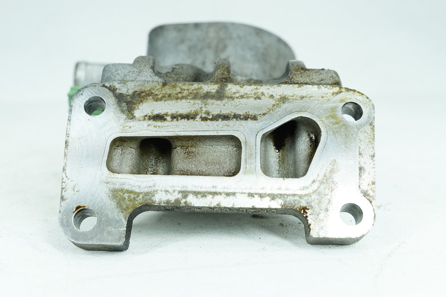 2013 - 2015 Jaguar XF  Engine Oil Cooler