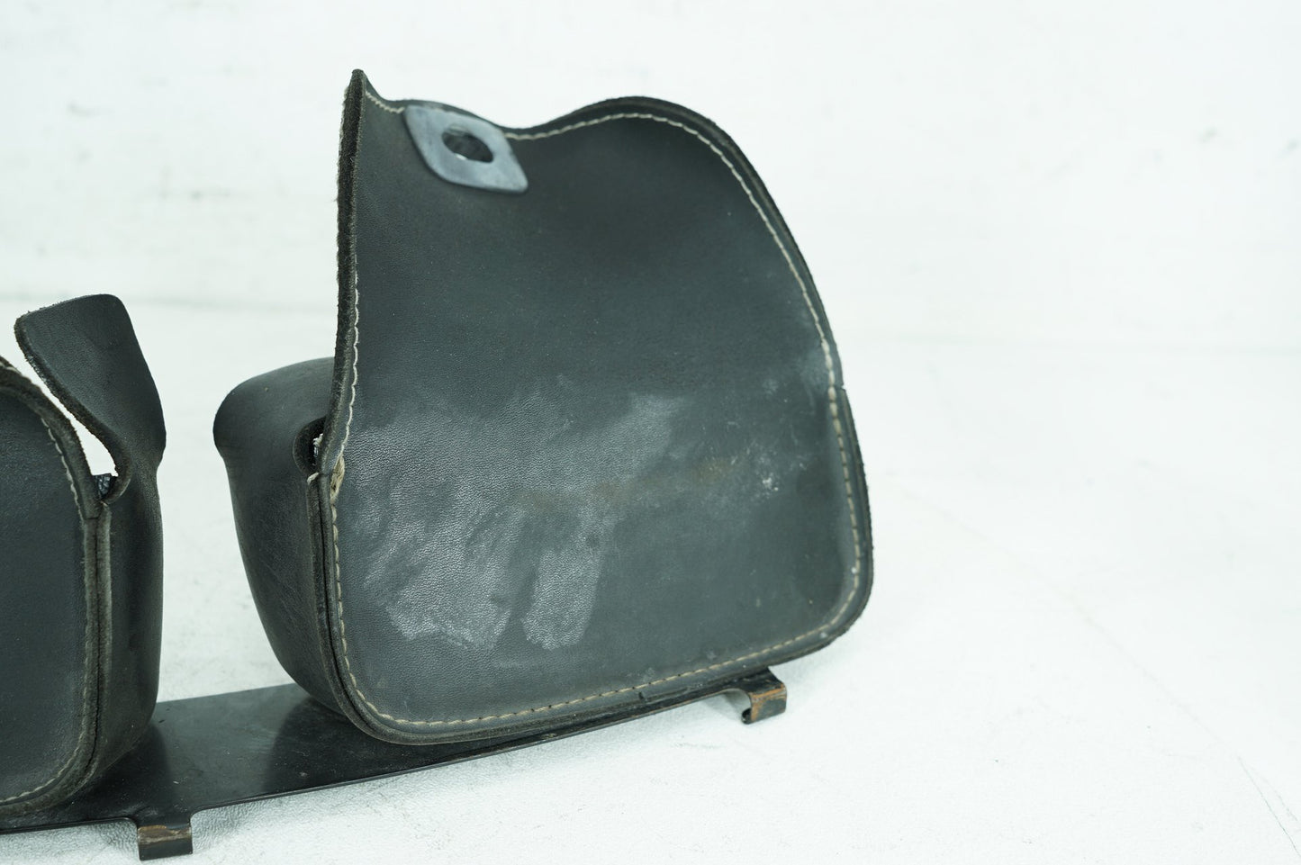 1999 - 2006 Harley-Davidson Touring Electra Glide Ultra Front Onboard Tool Bag Leather Storage Three Bag Pouch