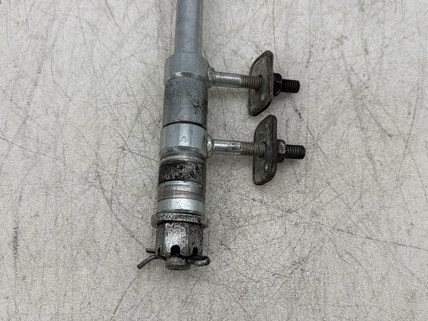 1998 Harley Touring FLHTCUI Electra Glide Ultra OEM Rear Wheel Axle Bolt Shaft