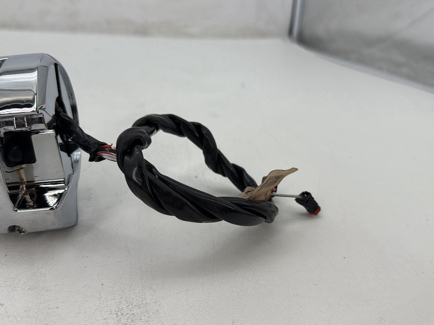 2014 Harley Electra Glide Touring CVO Screamin Eagle OEM Right Engine Start Kill Switches Controls