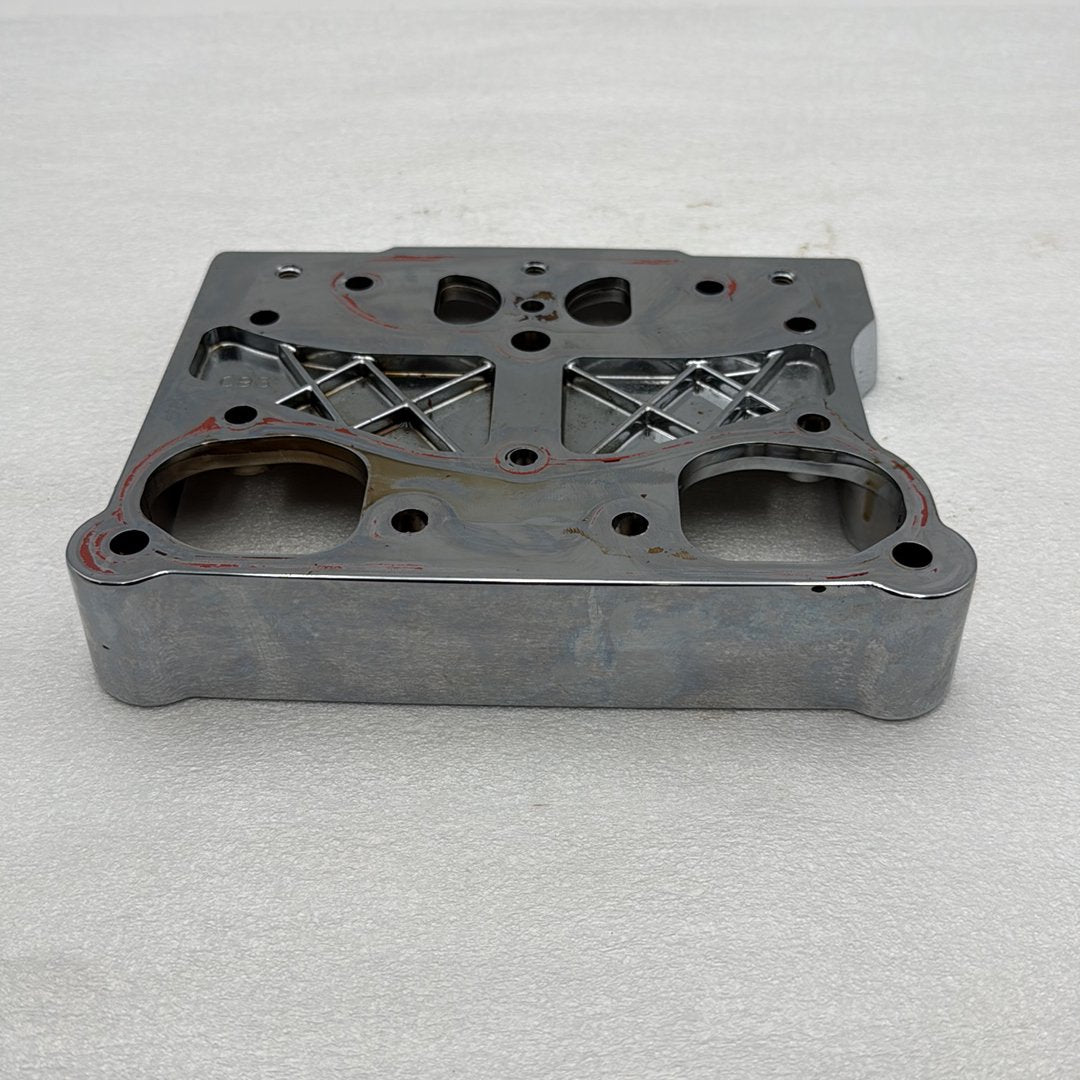 2007 - 2012 Harley-Davidson Touring Electra Glide Ultra Twin Cam Lower 1 Rocker Box 17543-99A 17543-99