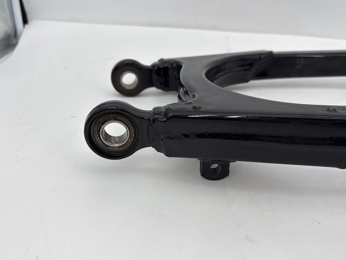 2009 Harley Sportster XL1200C 1200 Custom OEM Rear Fork Swingarm Swing Arm