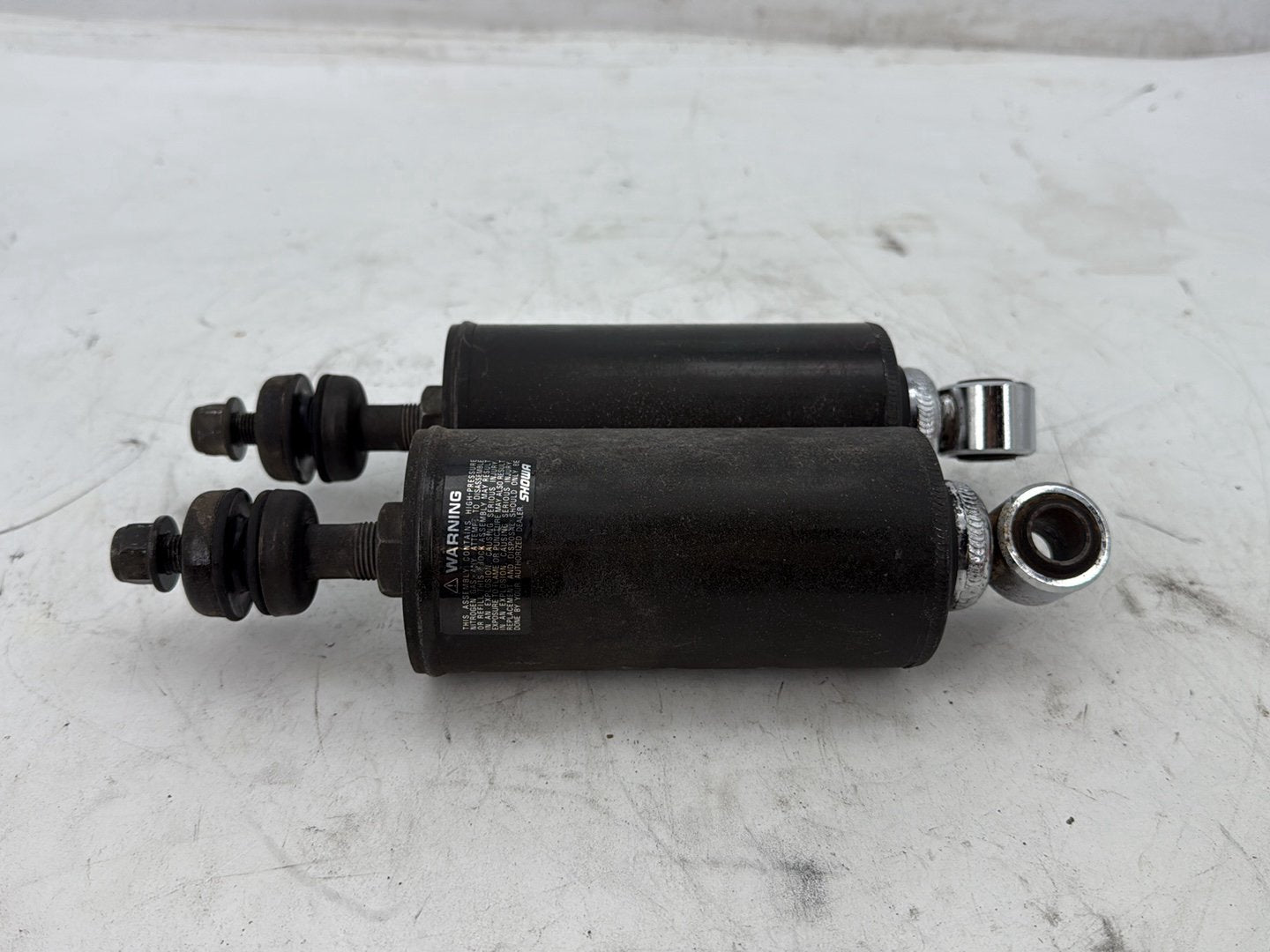2002 Harley Heritage Softail Classic FLSTC OEM Rear Left Right Shock Absorbers