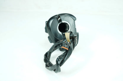 2008 - 2016 Harley-Davidson Touring Electra Glide Ultra Left Turn Signal Headlight Switches Controls 71500128