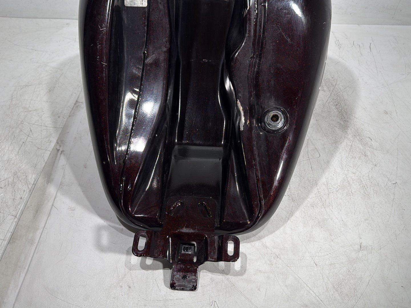 2011 Harley Street Glide Touring FLHX OEM Fuel Gas Tank Gasoline Reservoir