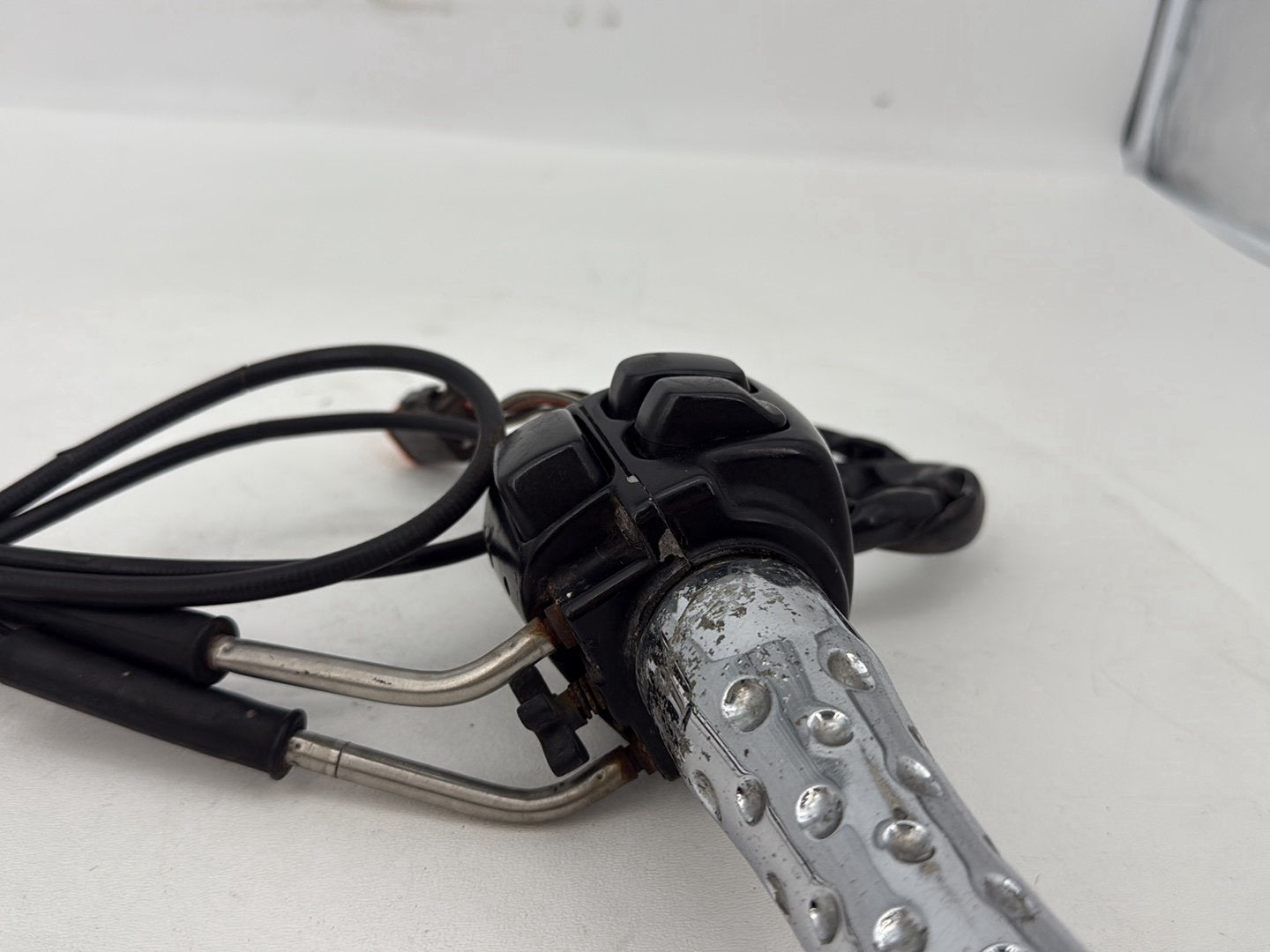 2004 - 2013 Harley-Davidson Sportster 883 Custom Right Engine Start Kill Switches Controls  	71589-96B