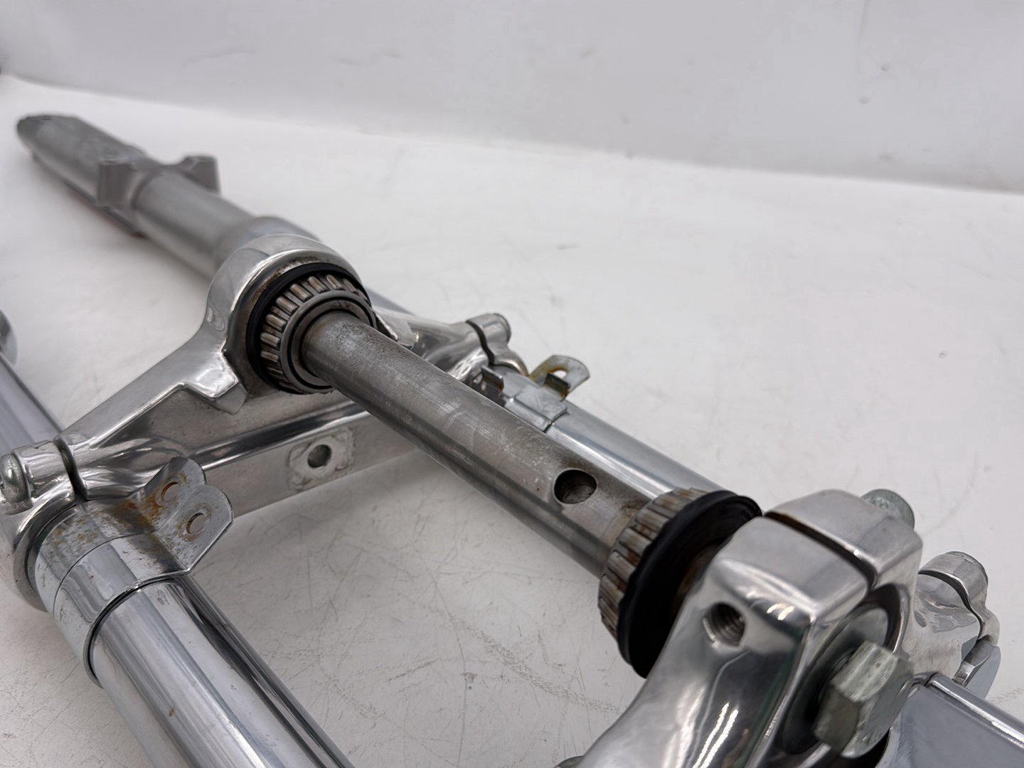 2006 Harley Sportster XL883C 883 Custom OEM Front Triple Tree Set & LH RH Fork Legs Sliders