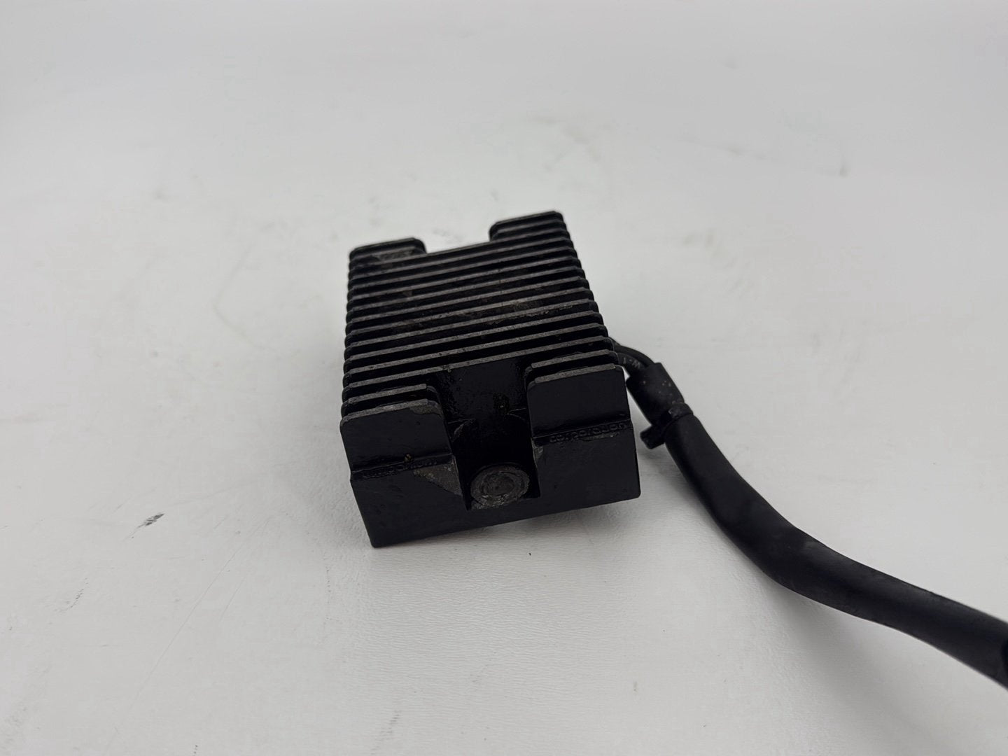 2003 Harley Sportster XL1200C 1200 Custom Anniversary OEM Voltage Regulator Rectifier