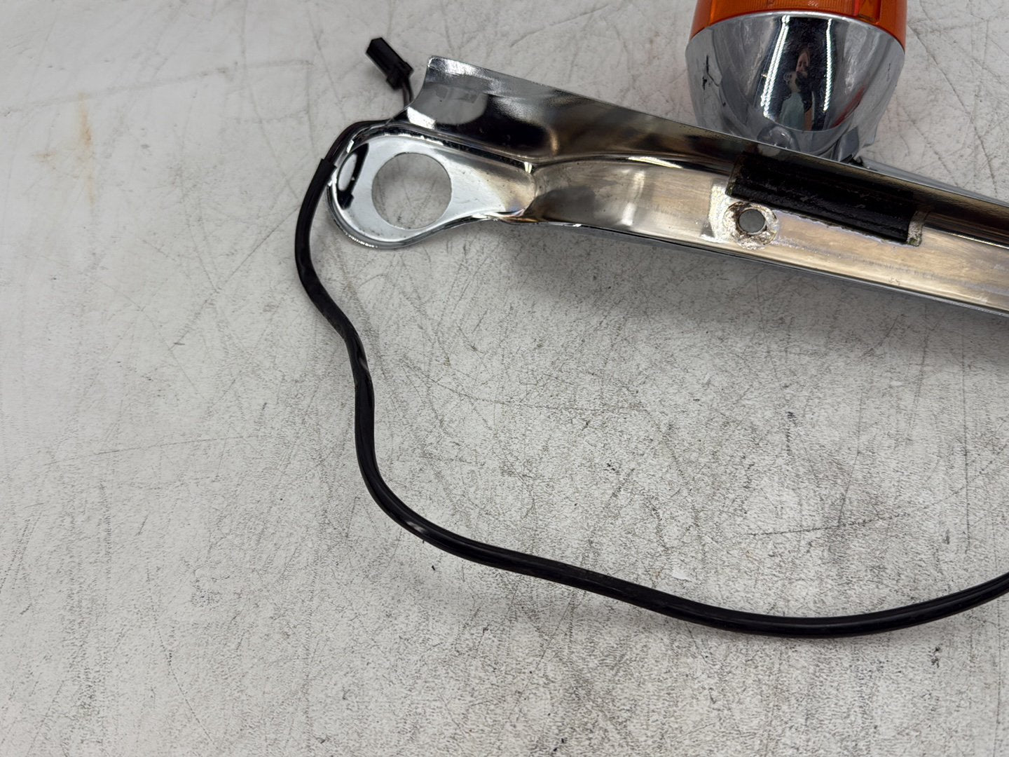 1997 Harley Sportster 1200 Custom XL1200C OEM Rear Right 1 Fender Strut Bracket