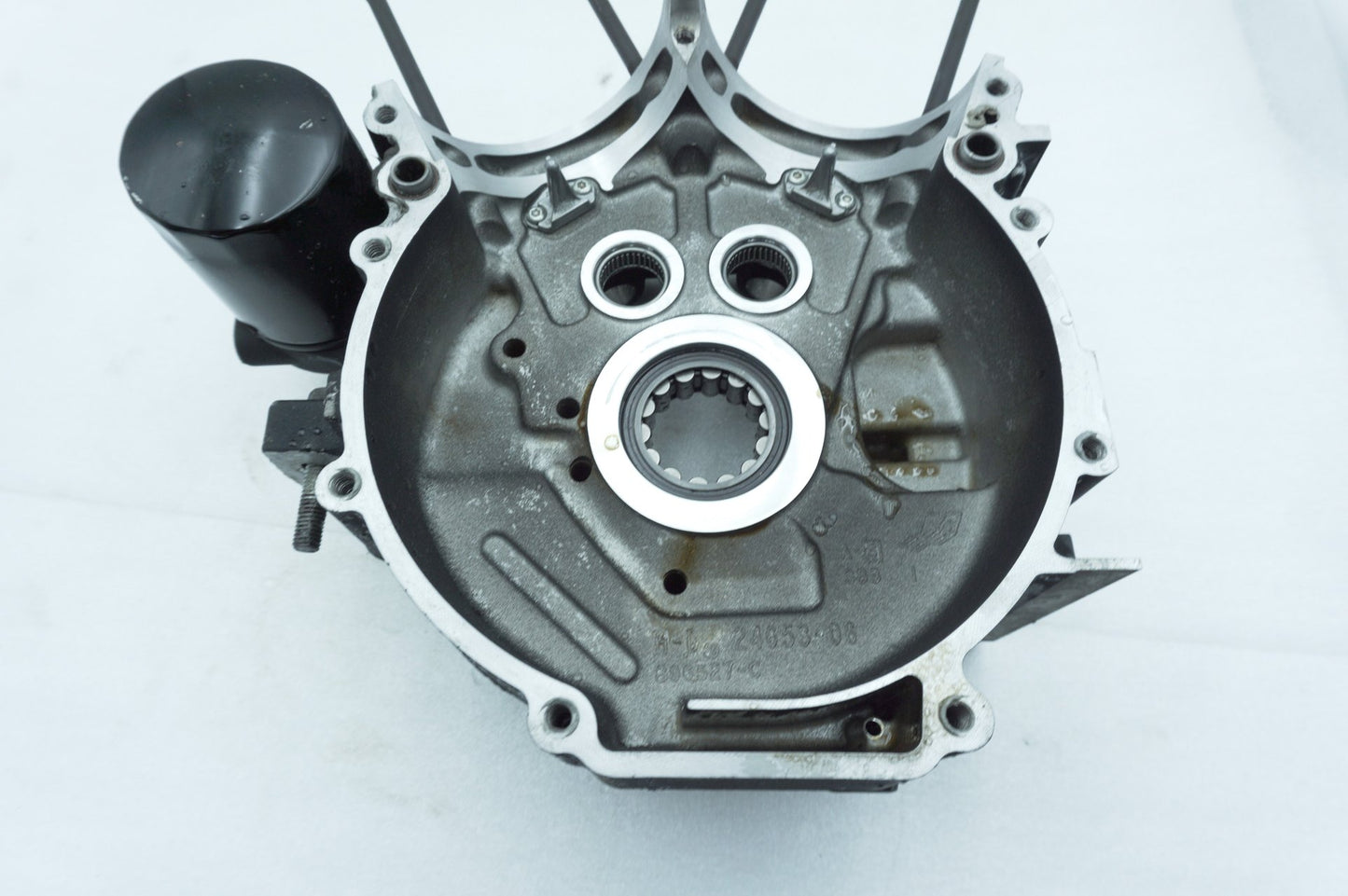 2007 - 2011 Harley-Davidson Touring Street Glide Crankcase Shaft Engine Motor Cover 24653-06