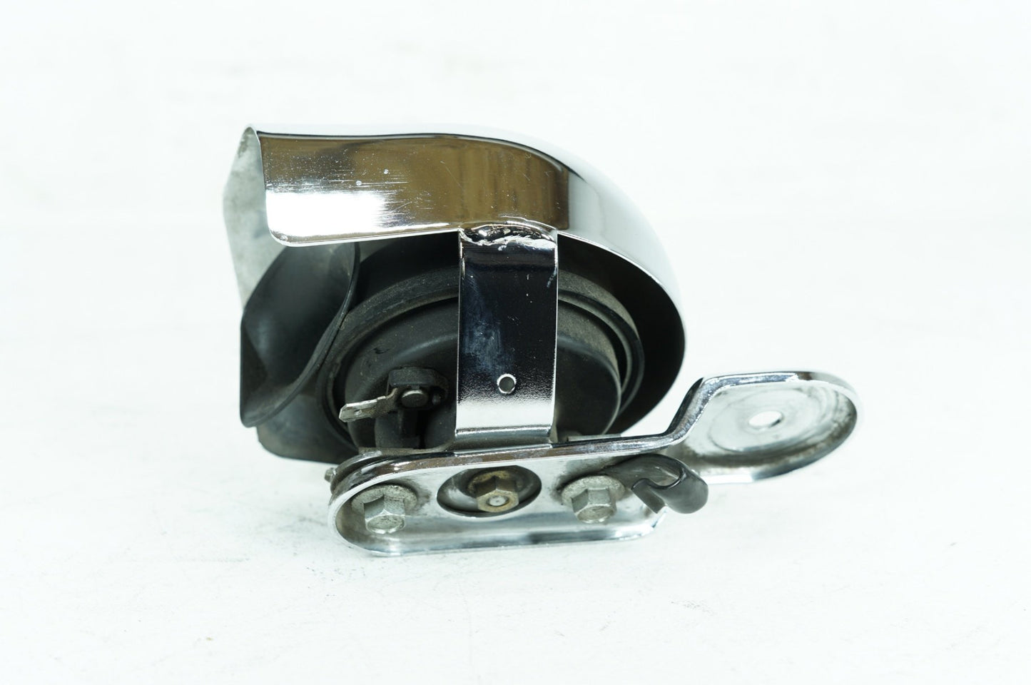 2004 - 2013 Harley-Davidson Sportster Custom Horn Signal Klaxon Chrome Cover 69060-90F
