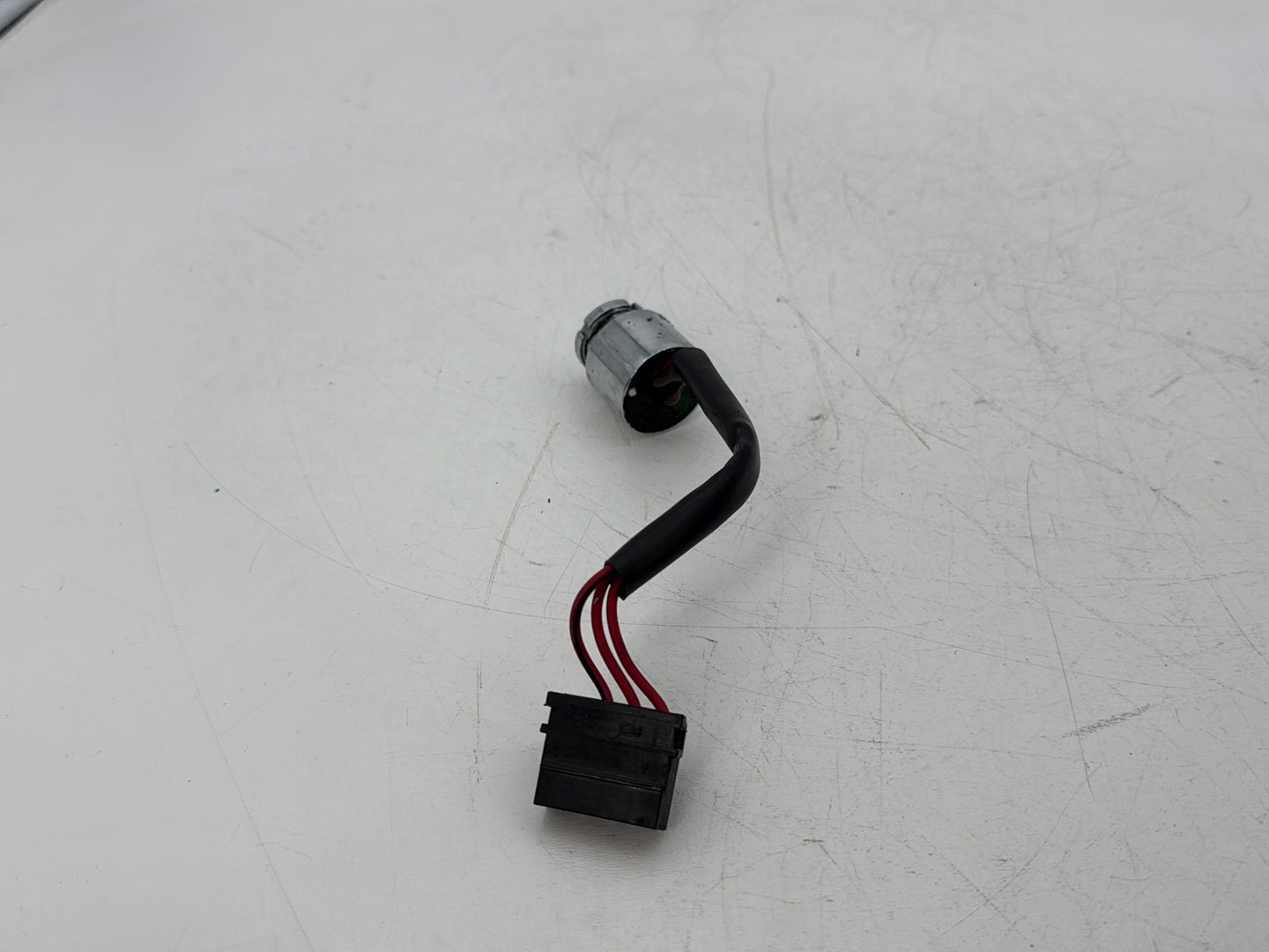 2002 Harley Dyna FXD Super Glide OEM Ignition Switch Cylinder Barrel Lockset NOKey