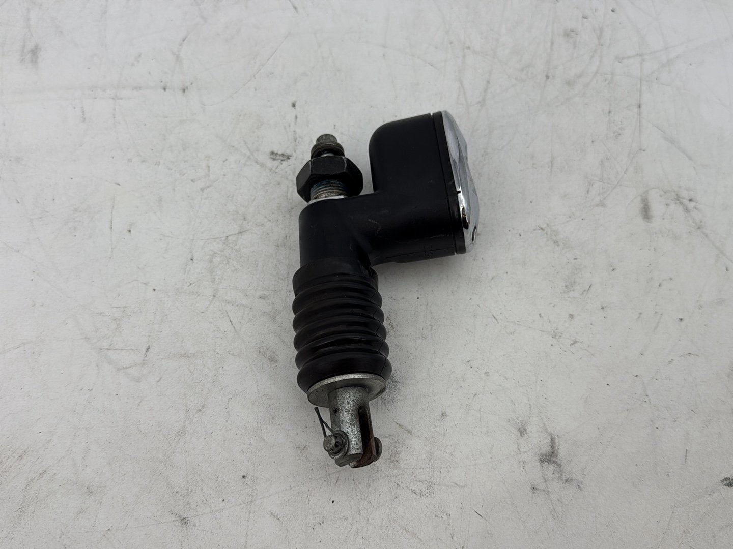 2002 Harley Heritage Softail Classic FLSTC OEM Rear Brake Master Cylinder Reservoir